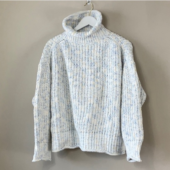 POL Sweaters - POL White Lemon Cloud Chenille sweater